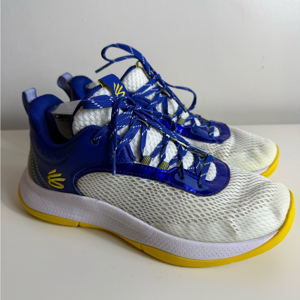 Under Armour Curry Youth Sneakers Blue White Size 7Y 3025091-103 Athletic Sports